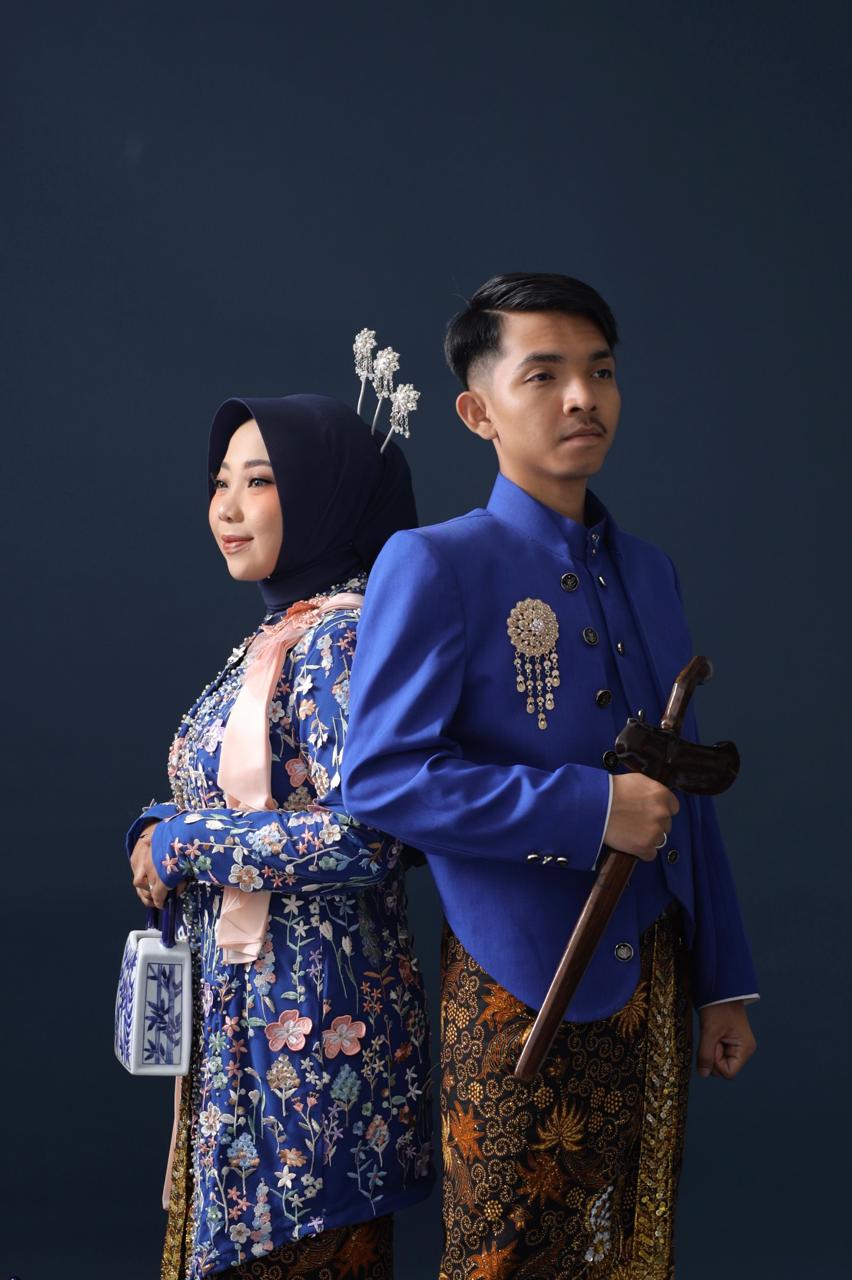 Iip & Budi Revisi 11