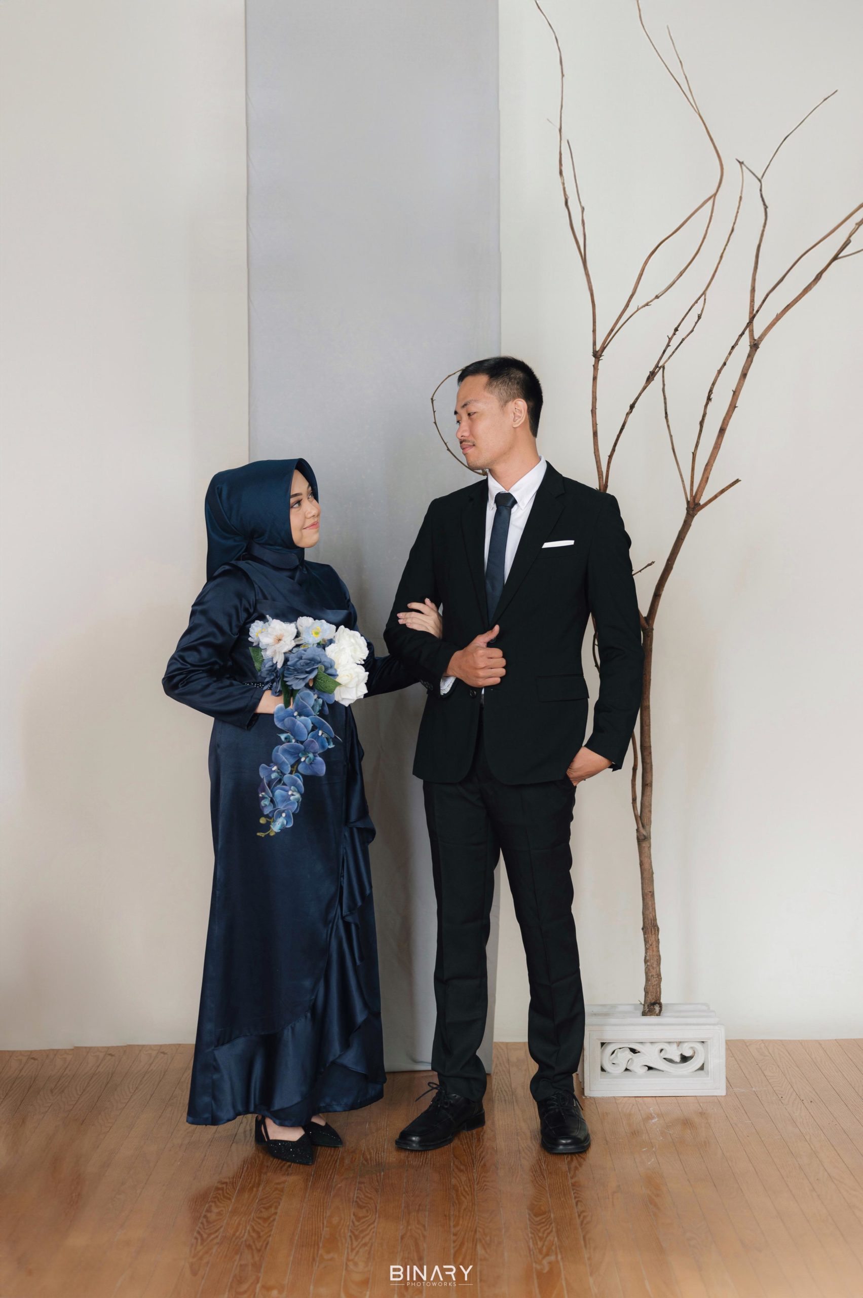 Renadi & Dewi 2