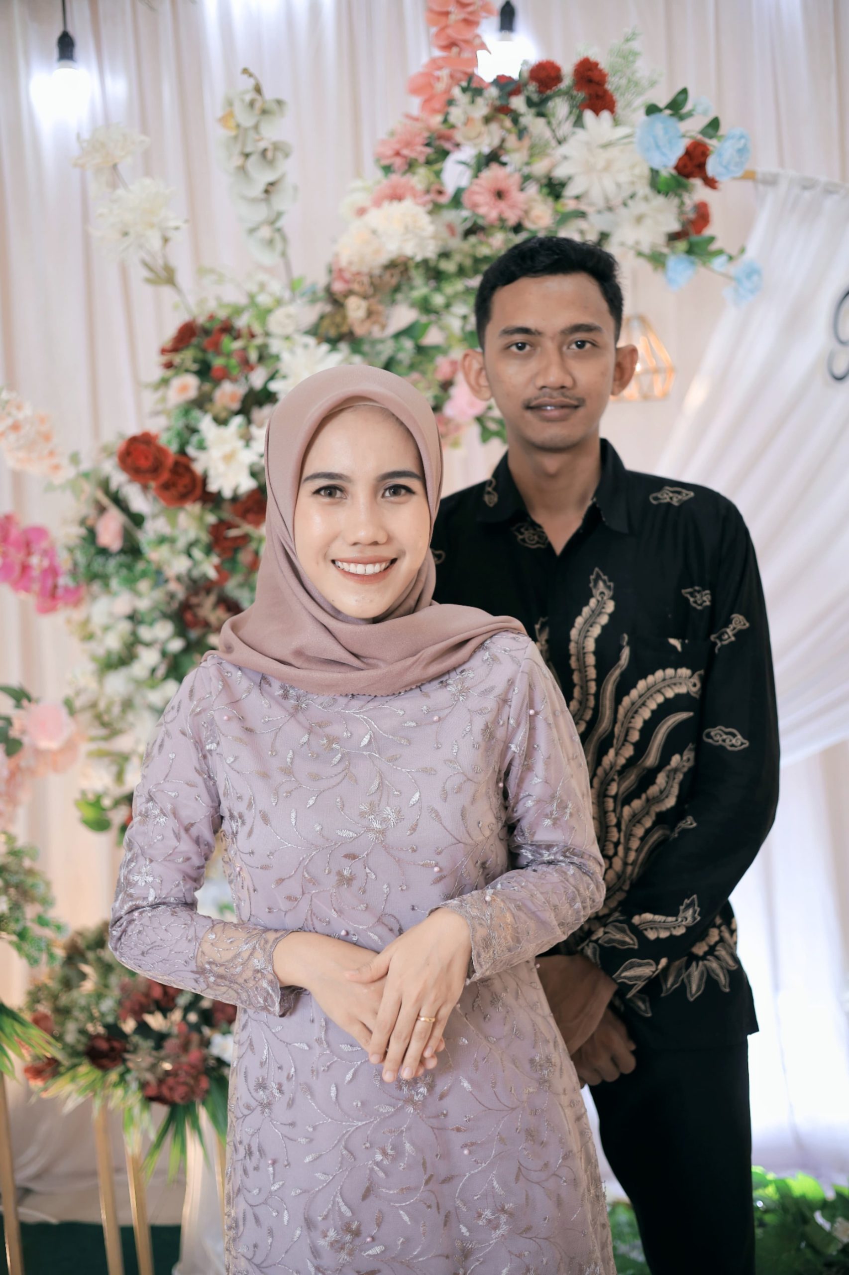 Fifi & Amri 1