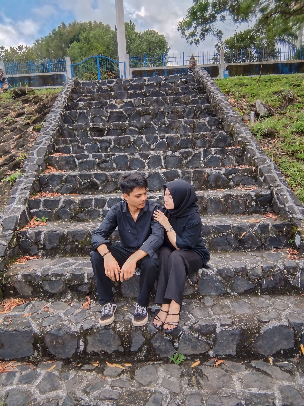 Sabar & Gita 10