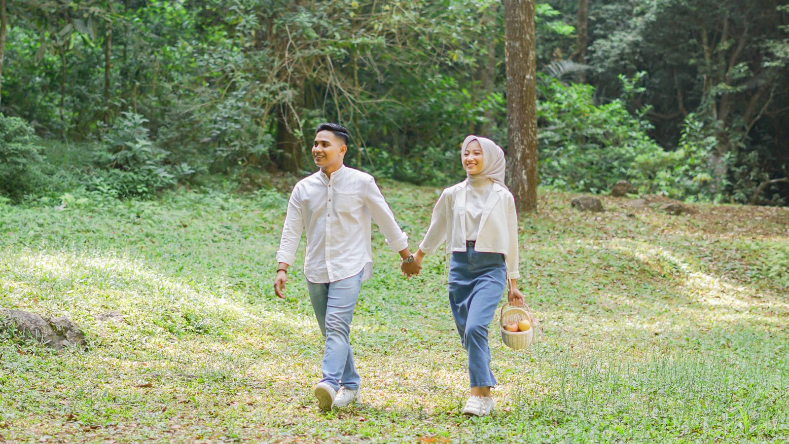Taufiq & Zhalfa 18