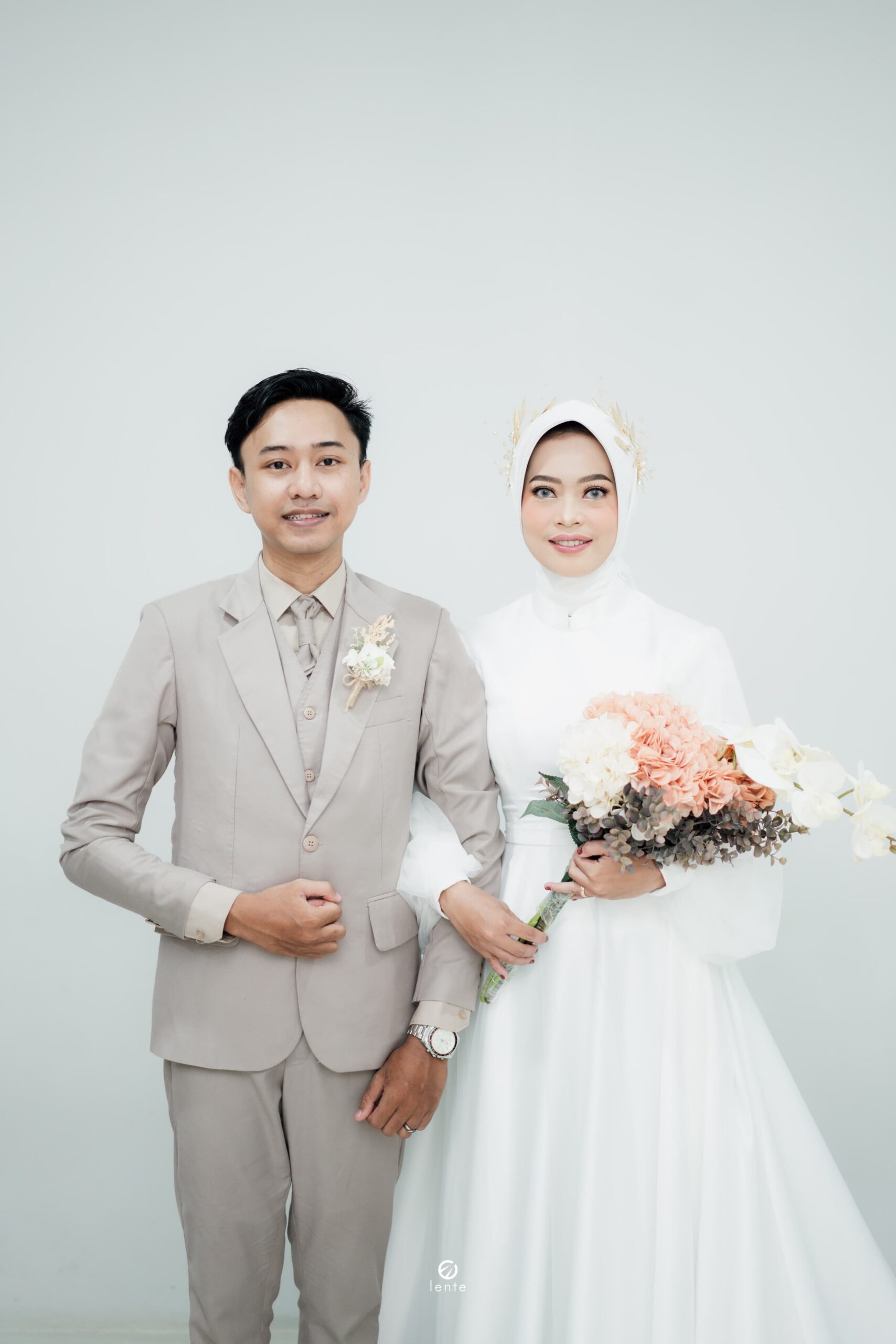 Ami & Iti 9
