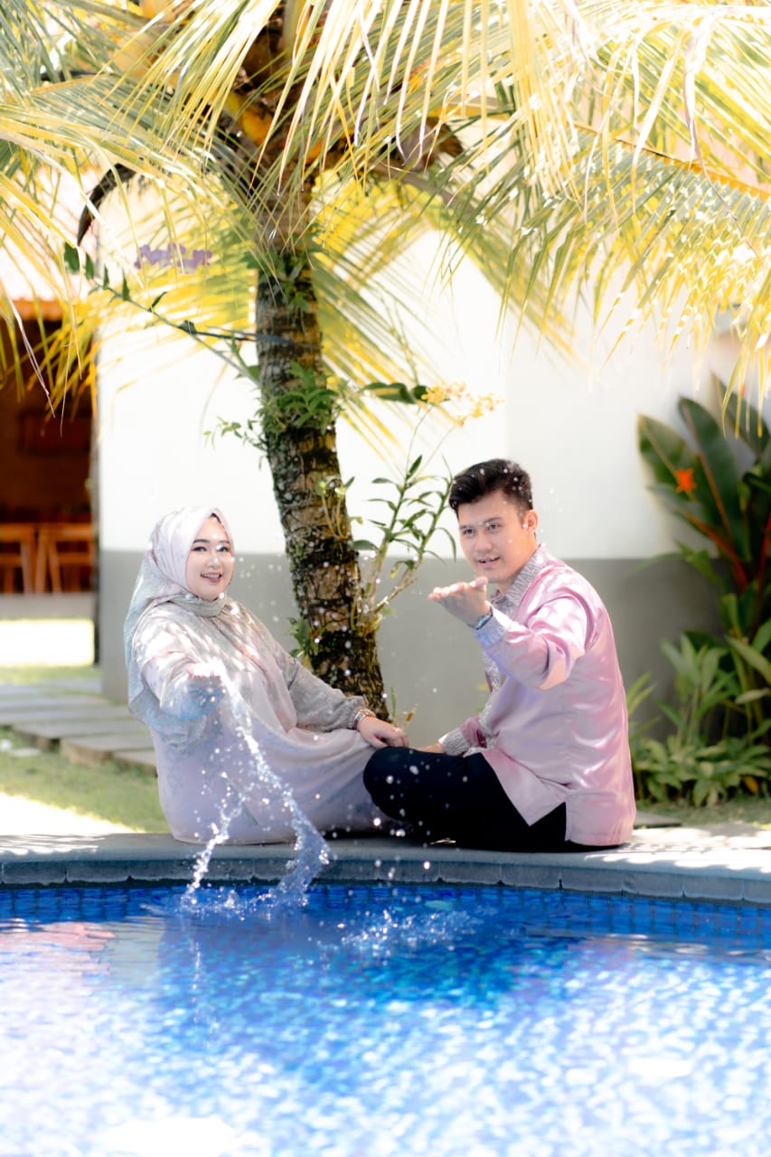 Ega & Hendra 13
