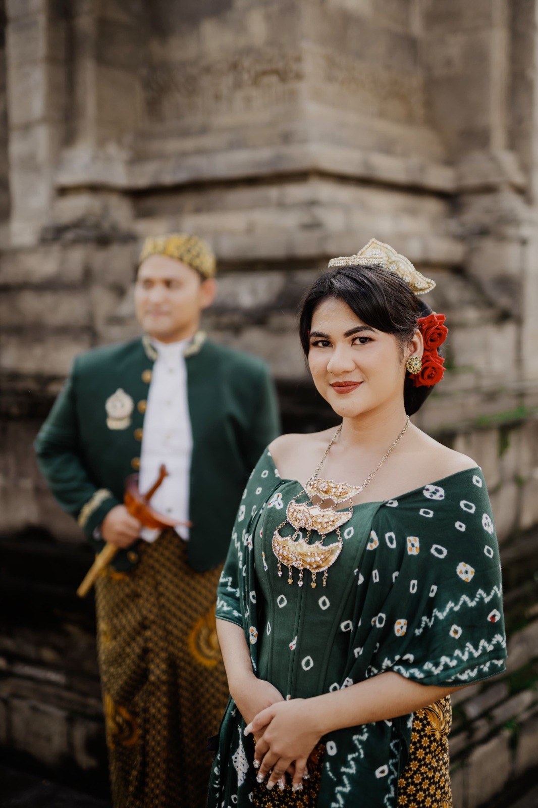 Devi & Lukie 10