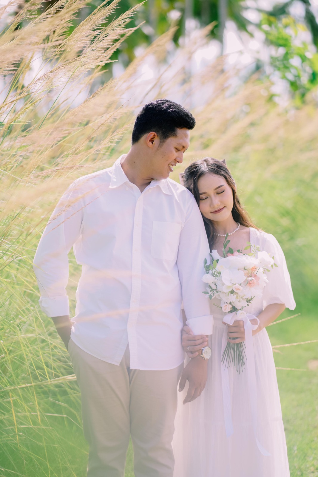 Ivan & Annur 4 bg love story