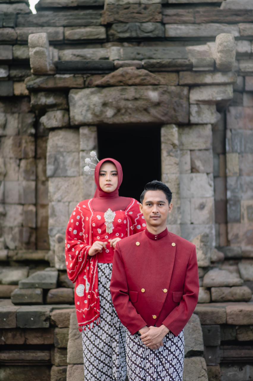 Ayu & Topan 18