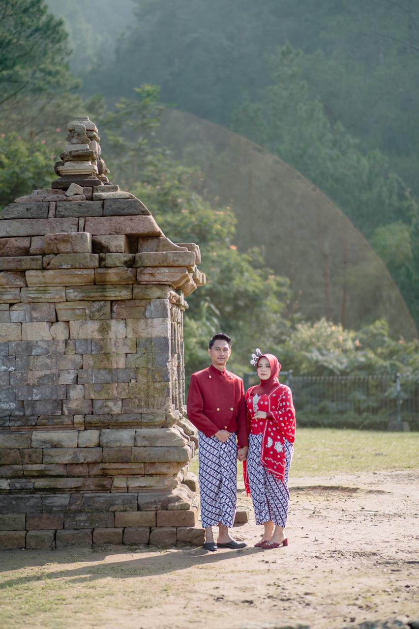 Ayu & Topan 20