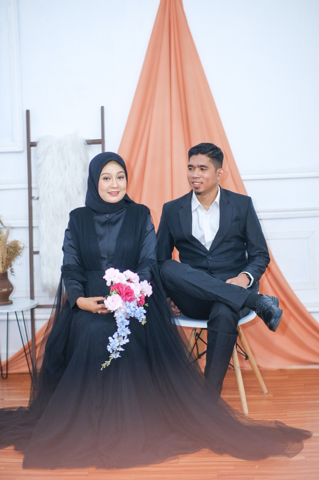 Ana & Eman 12