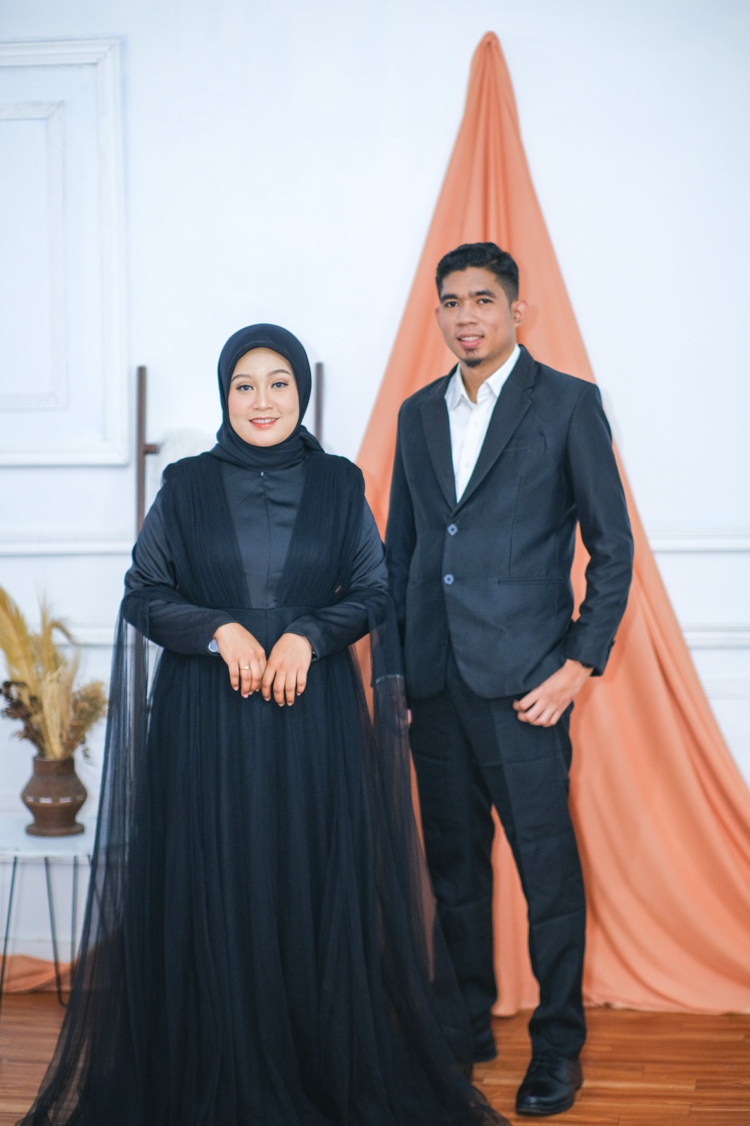 Ana & Eman 16