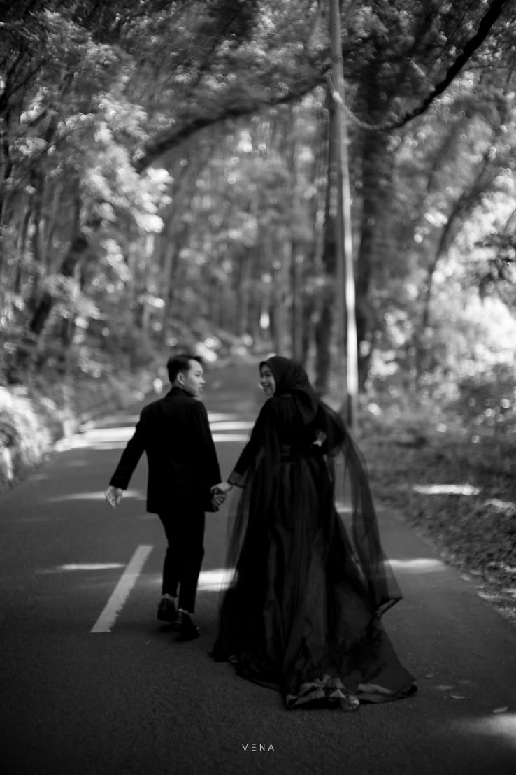 Ayu & Endrik 1