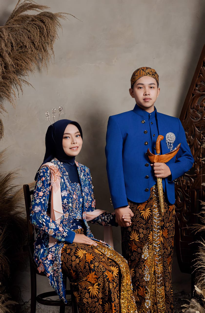 Ayu & Endrik 17