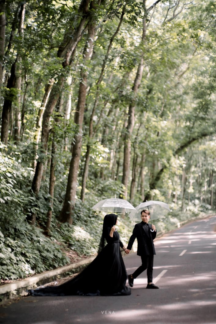 Ayu & Endrik 3
