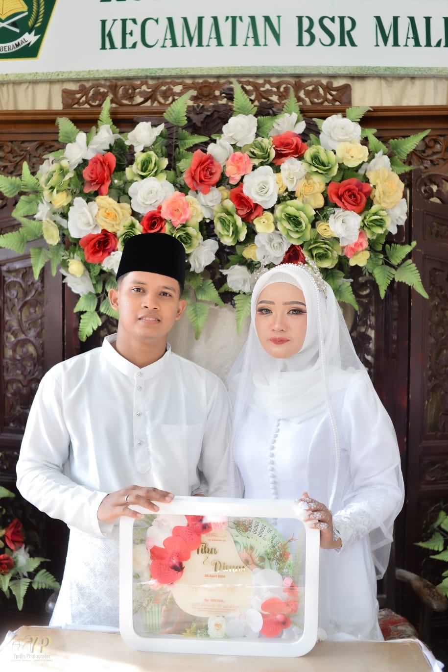 Dimas & Tika 10