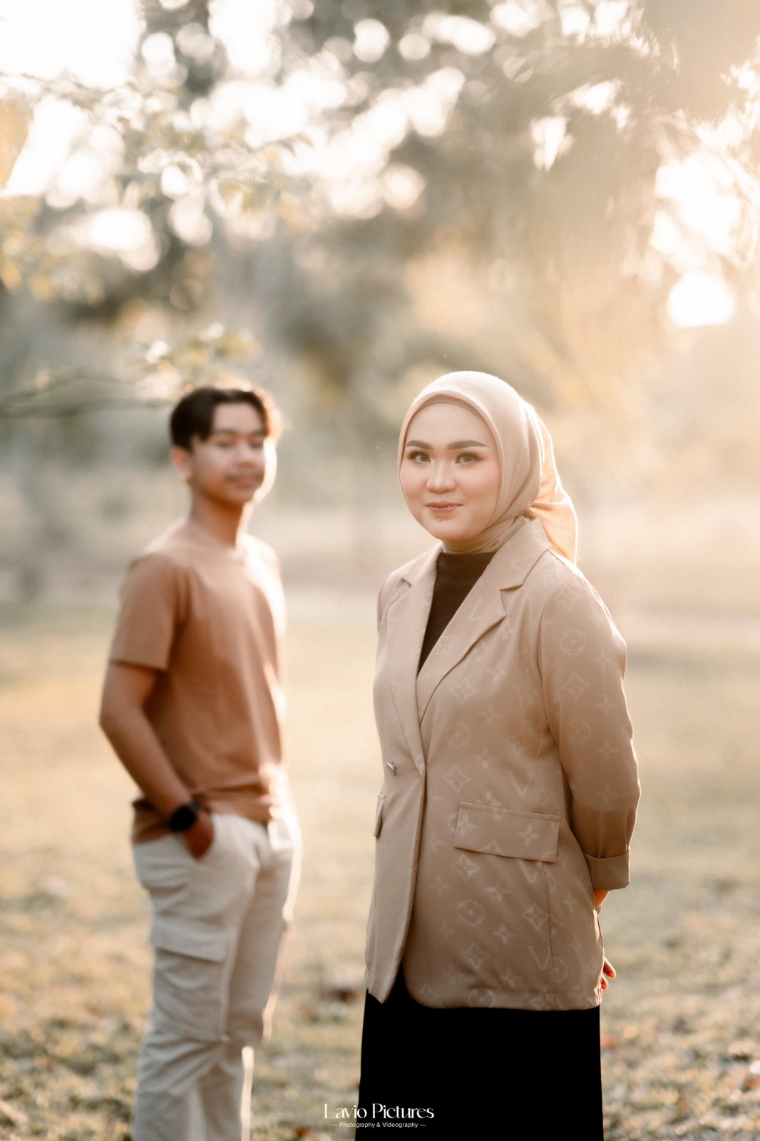 Ubai & Lastri 3