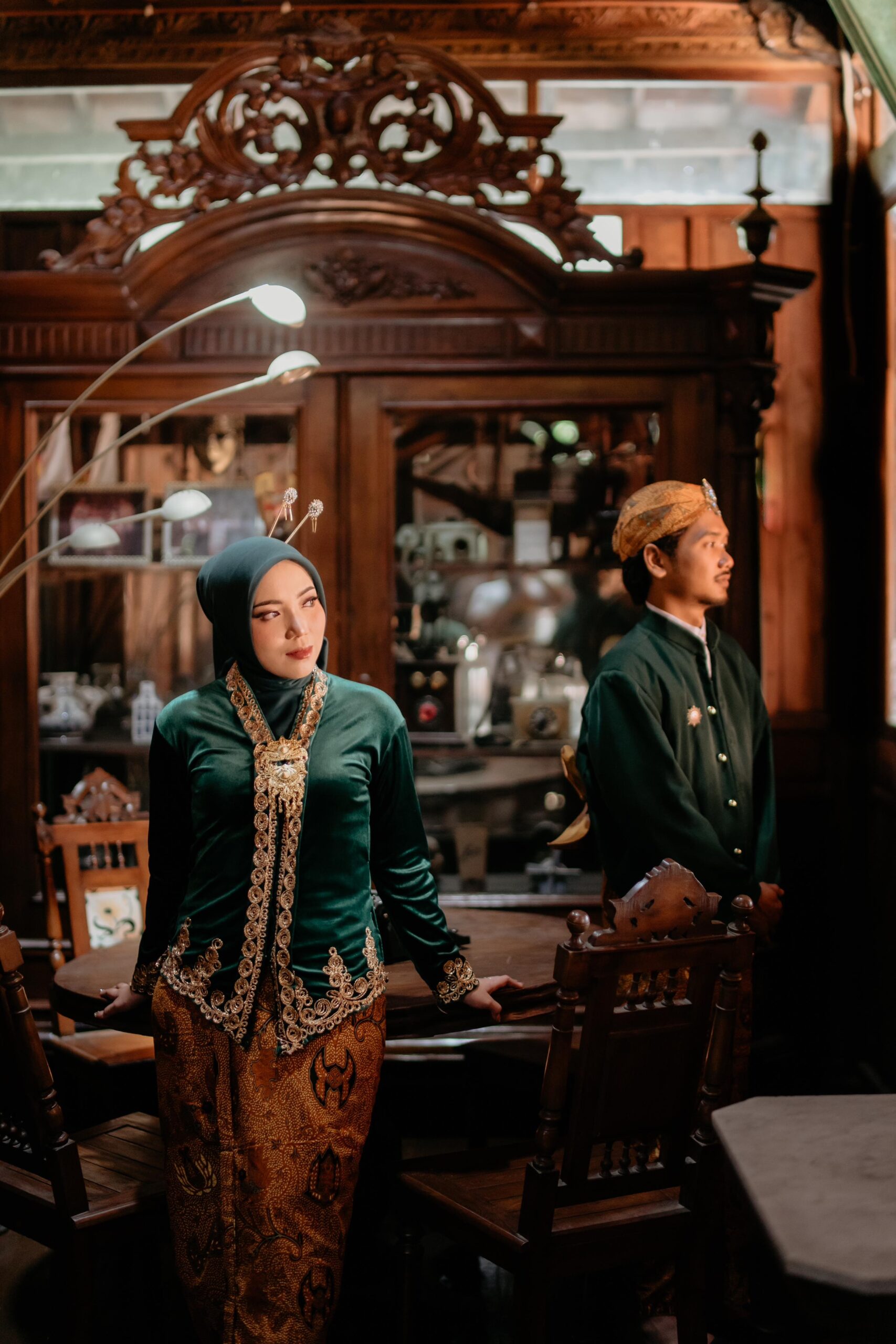 Adhela & Yusrifar 2