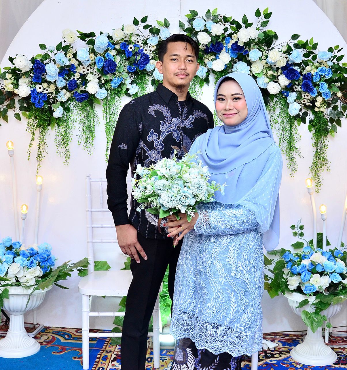 Ali & Ai 16