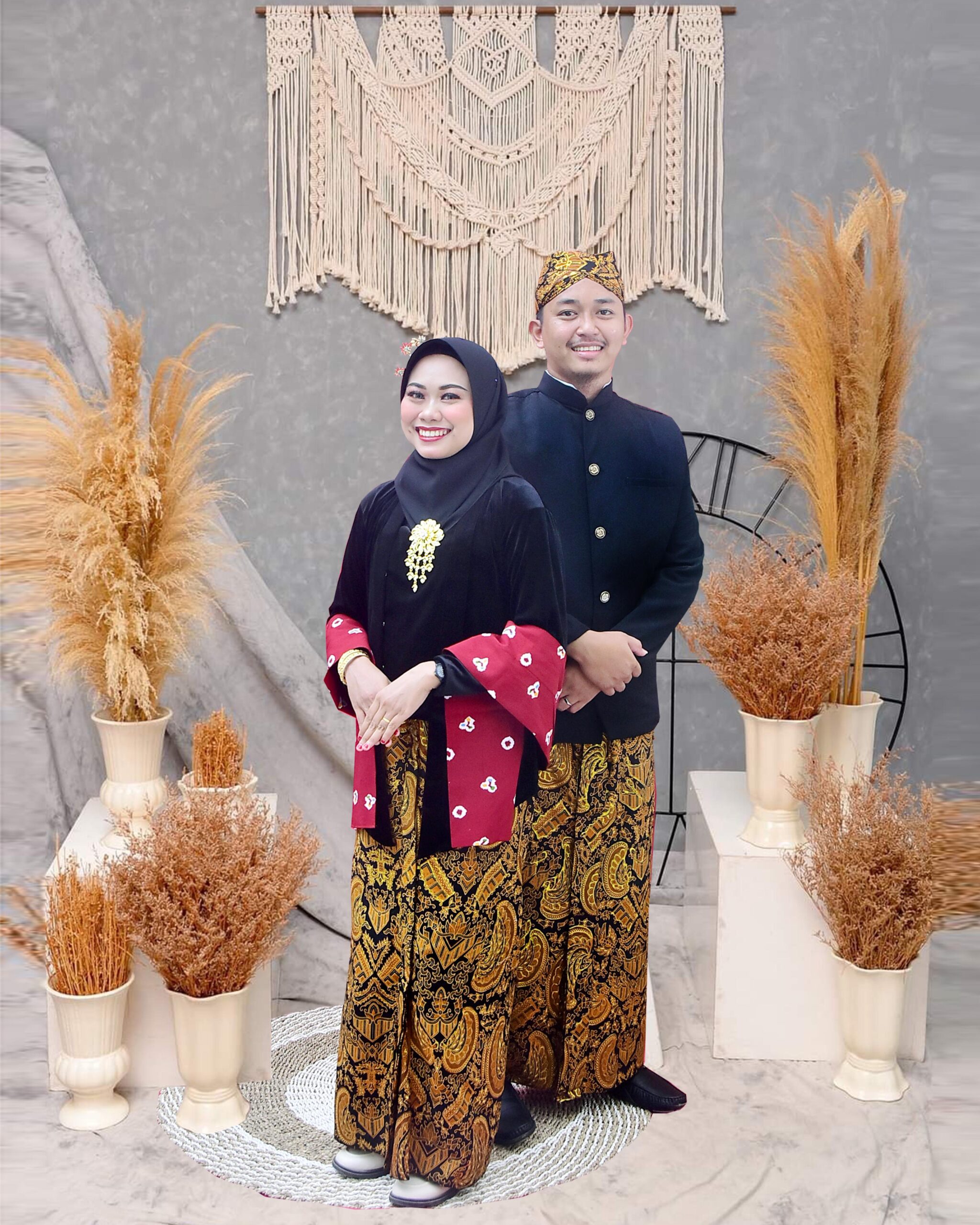 Ali & Ai 18