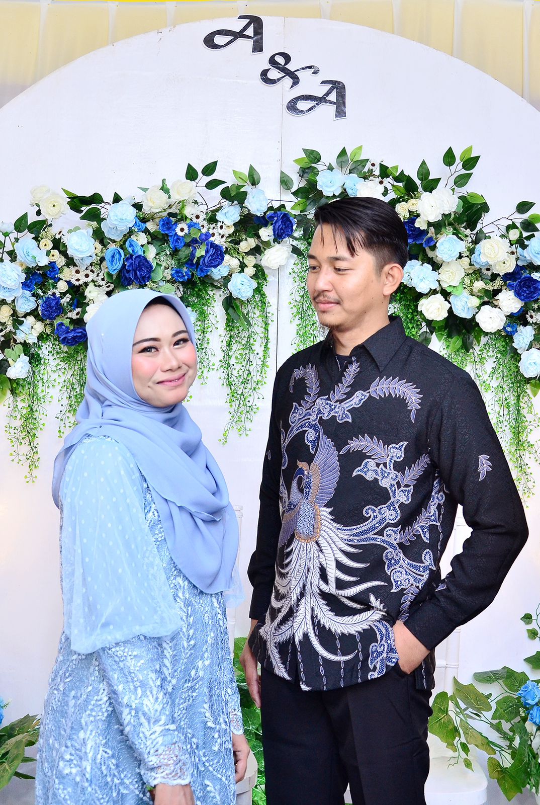 Ali & Ai 19