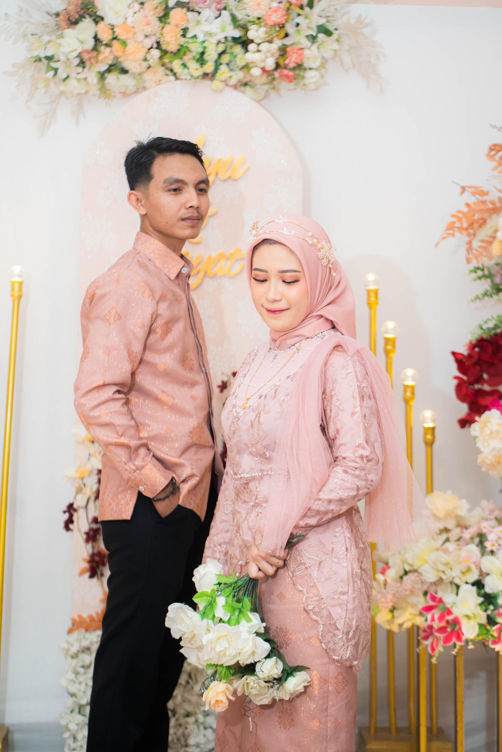 Ayu & Yayat 1