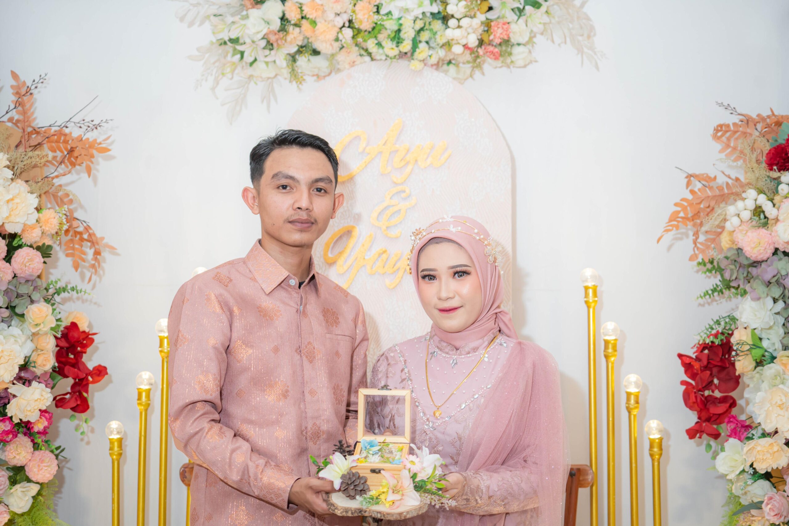 Ayu & Yayat 10