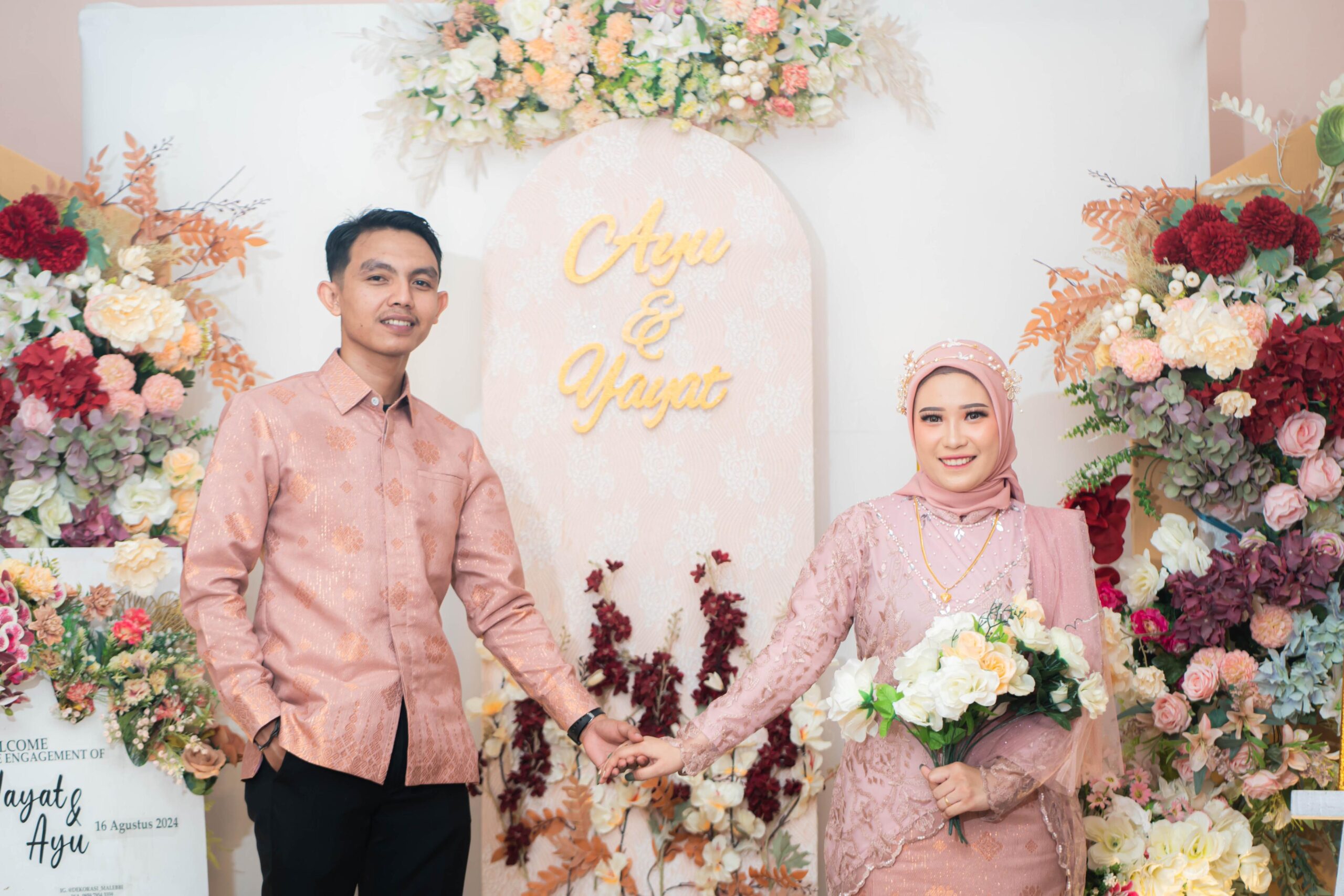 Ayu & Yayat 9