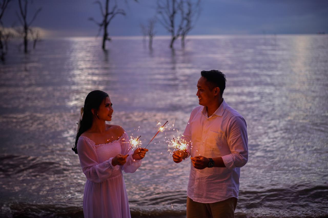 Dina & Heri 19