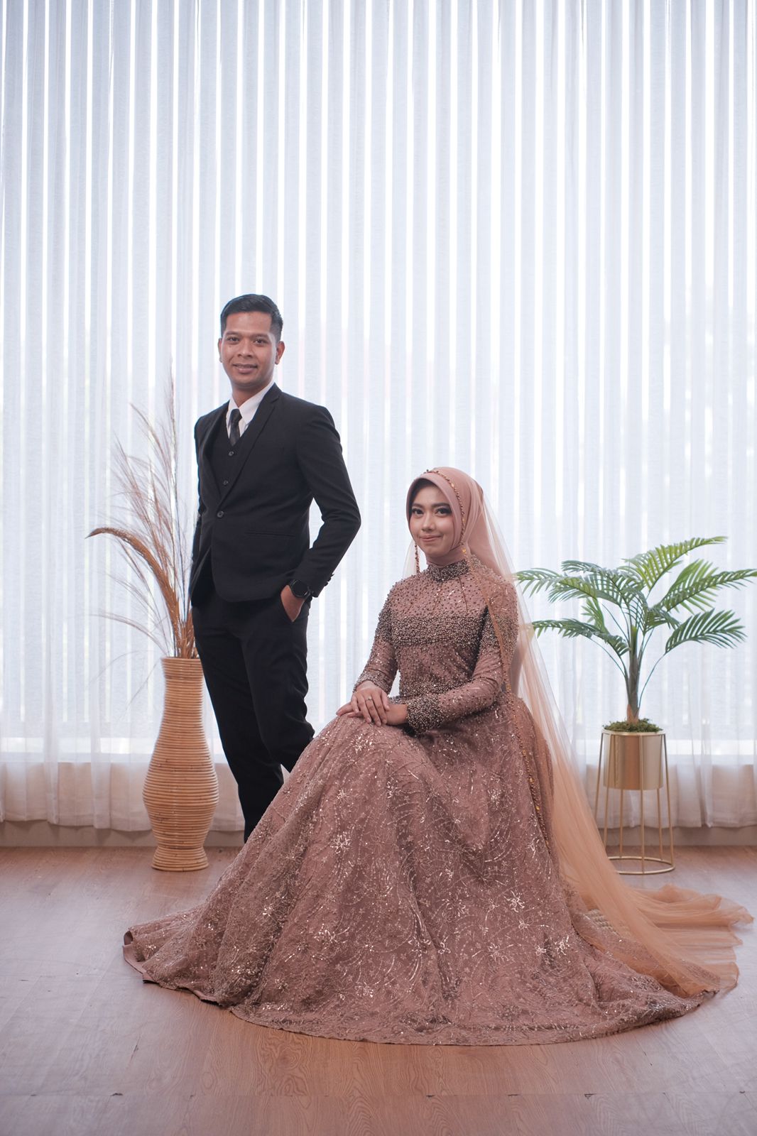 Eldi & Lia 10
