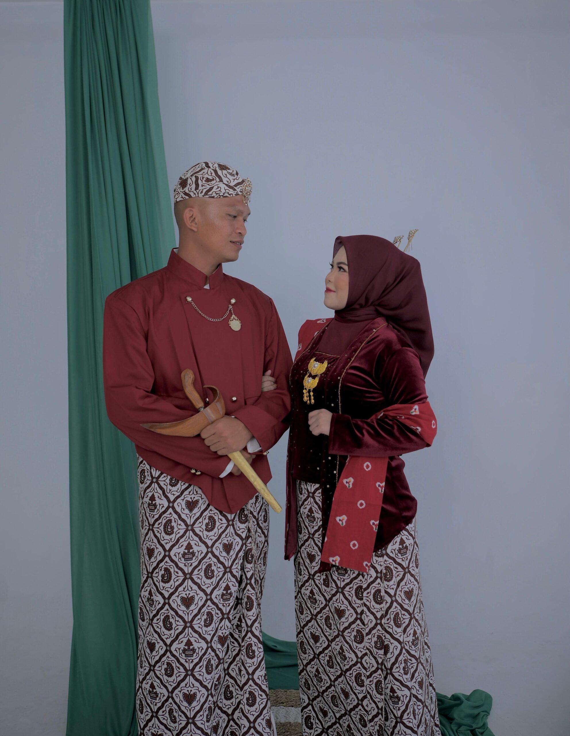 Indah & Swoyongs 14