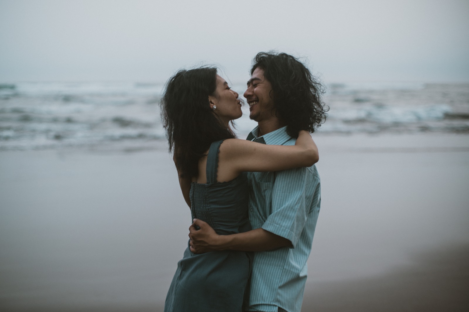 Alvian & Novita 4
