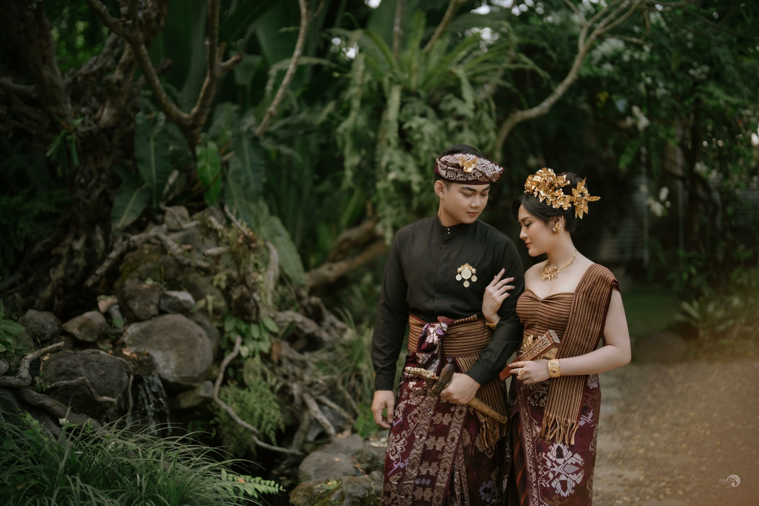 Yuna & Dhea 4
