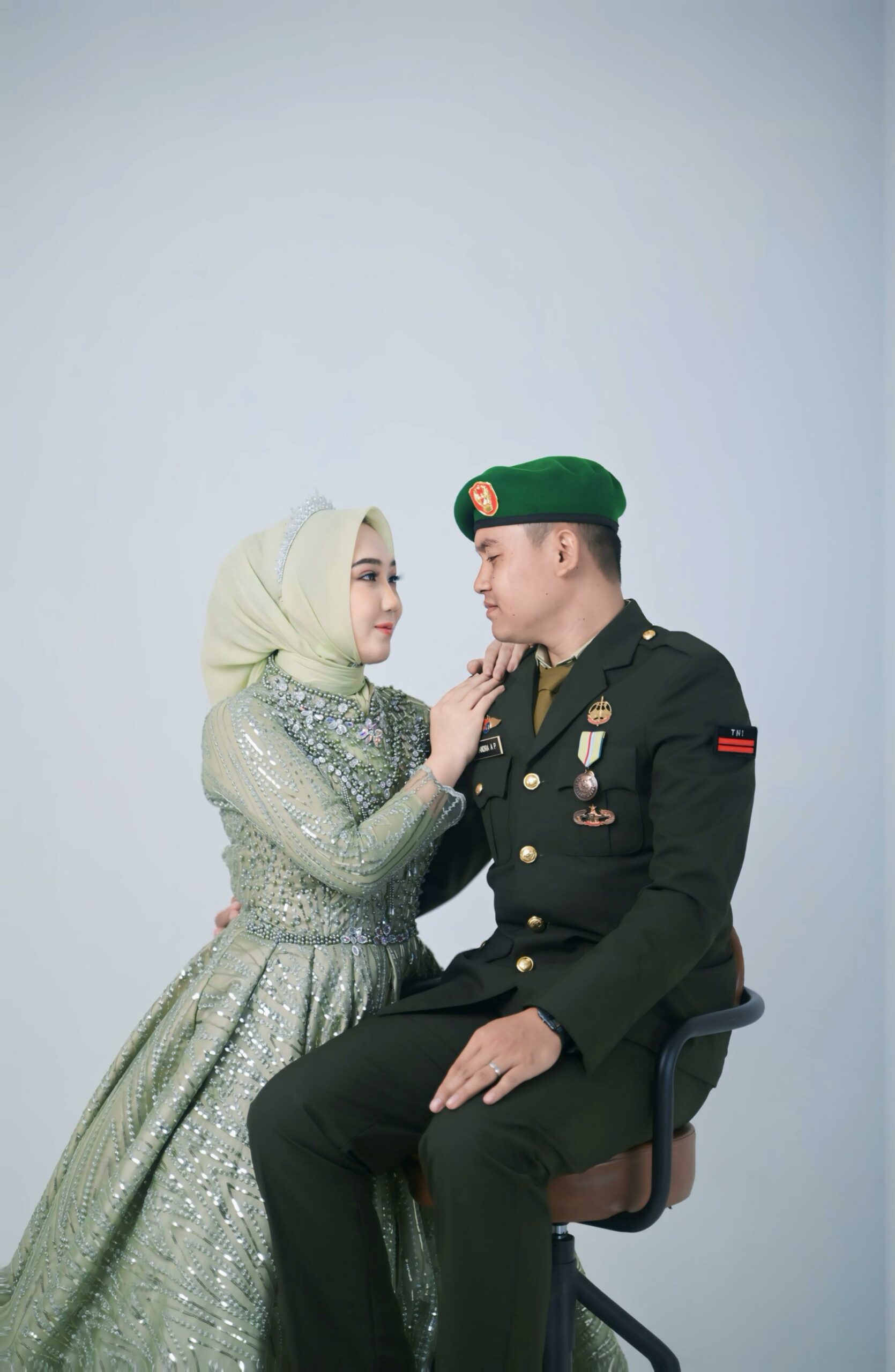 Chandra & Astri 3
