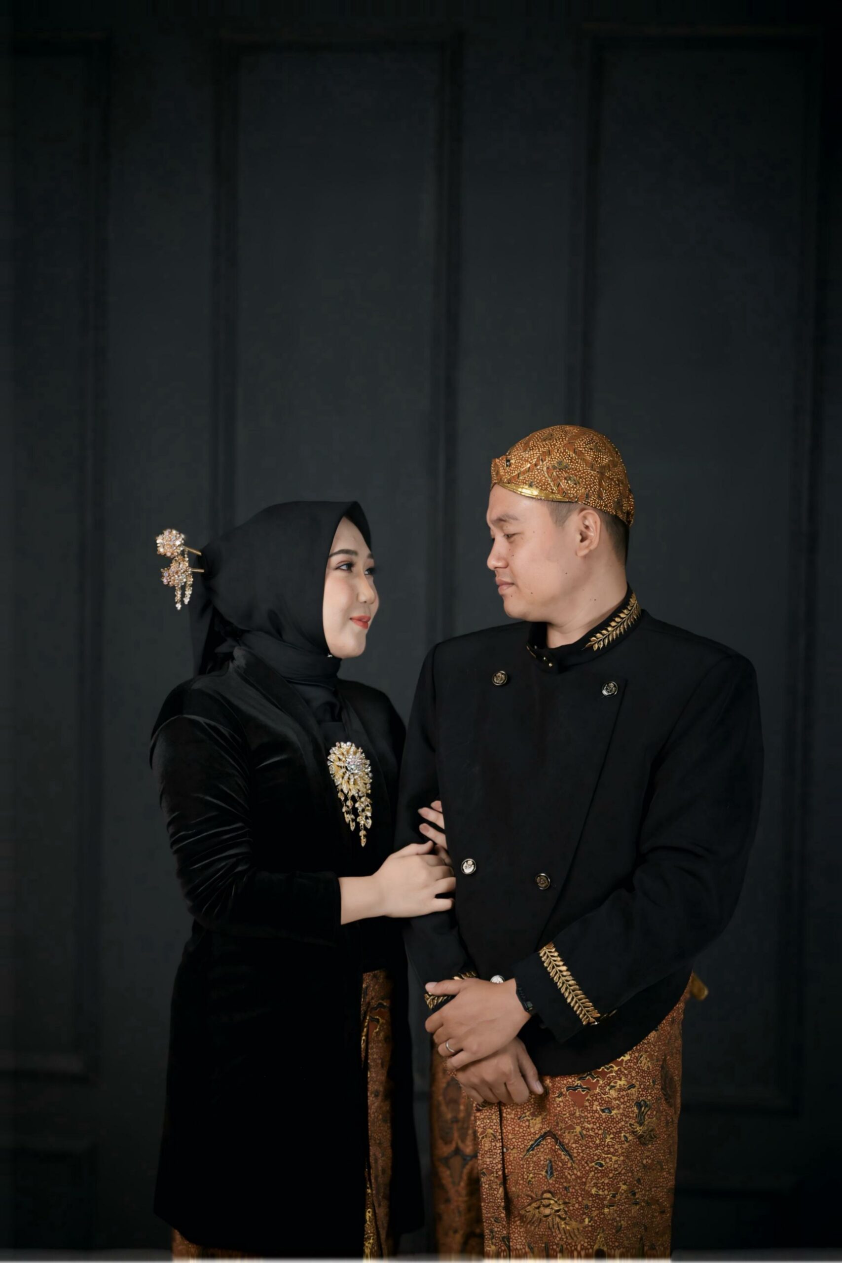 Chandra & Astri 7