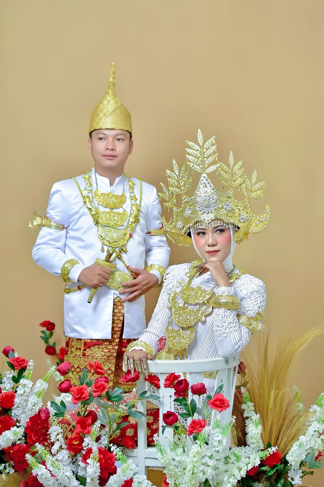 Rijal & Zulida 2