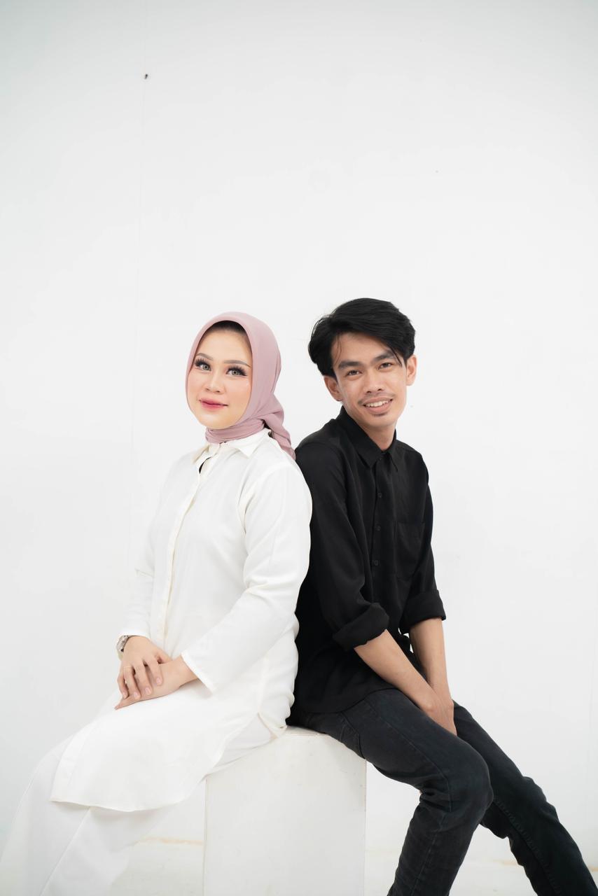 Tanti & Akmal 1
