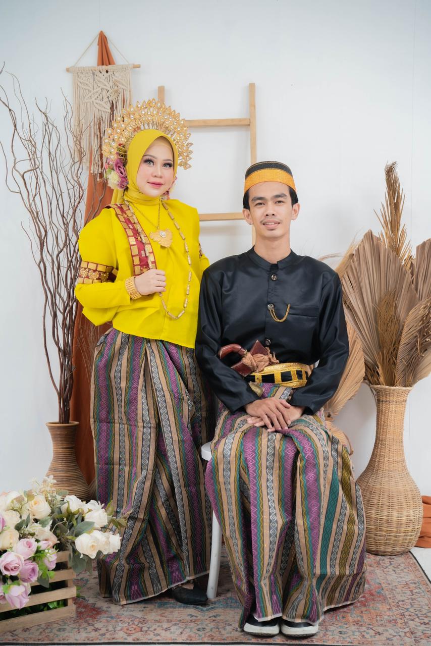 Tanti & Akmal 12