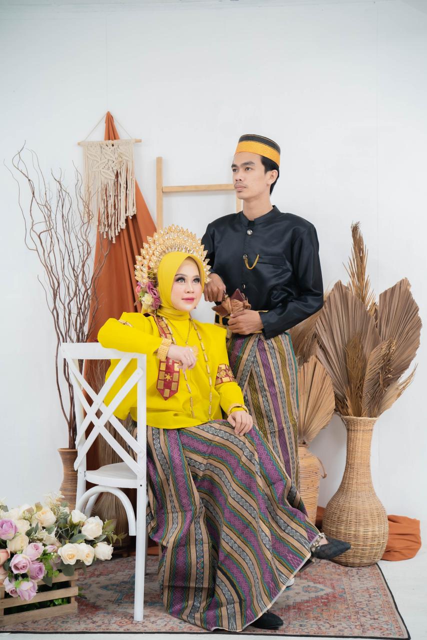 Tanti & Akmal 13