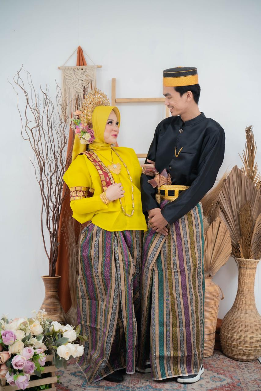 Tanti & Akmal 15