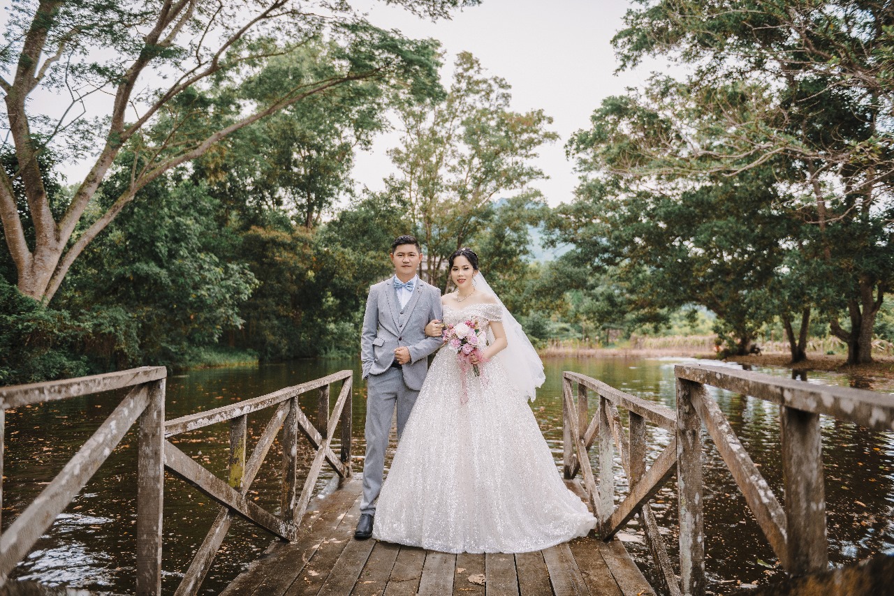 Tono & Ling 11