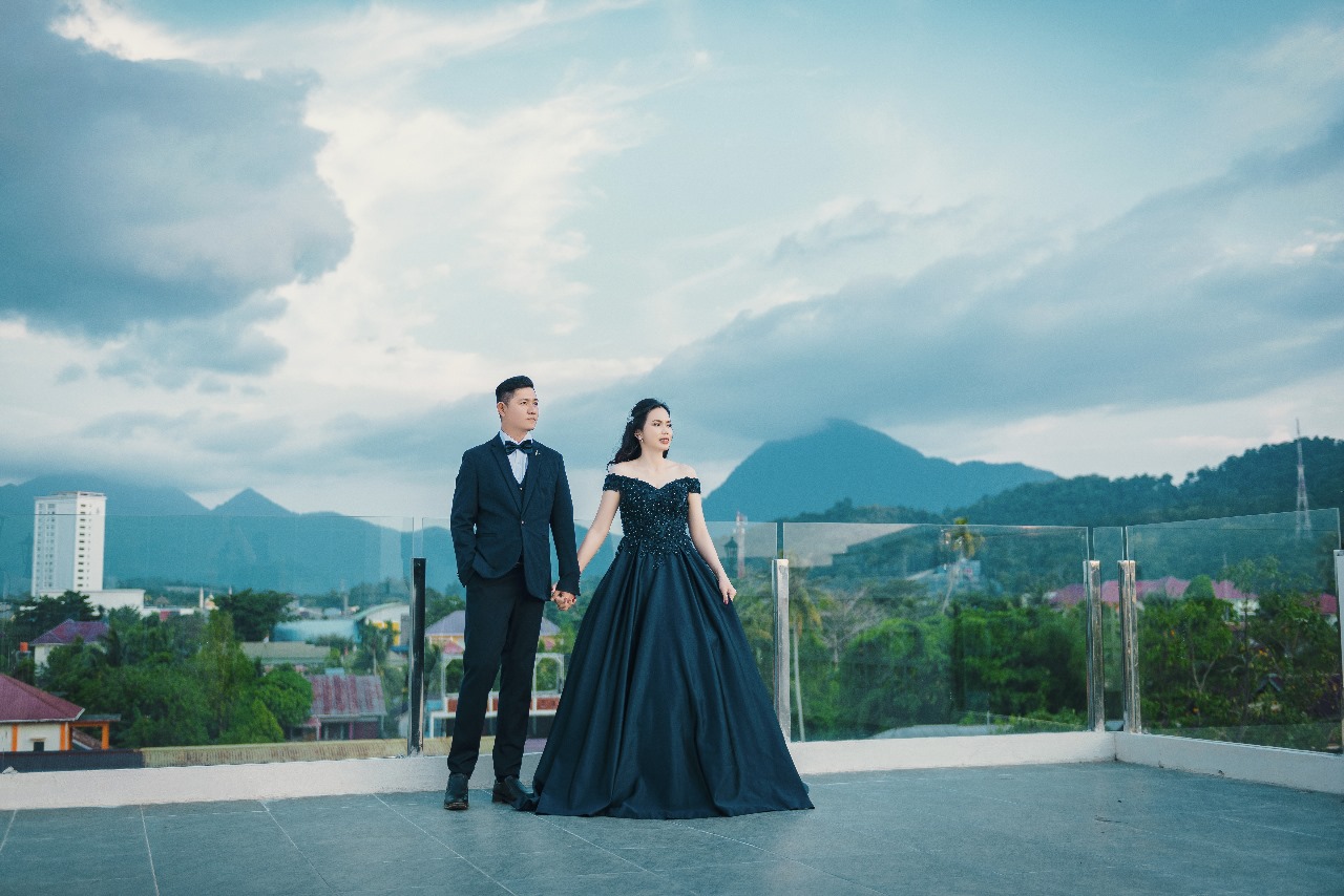 Tono & Ling 13