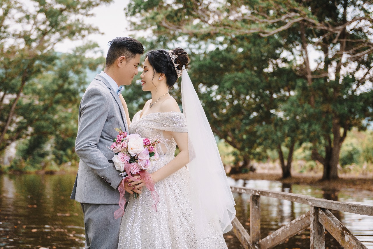Tono & Ling 17