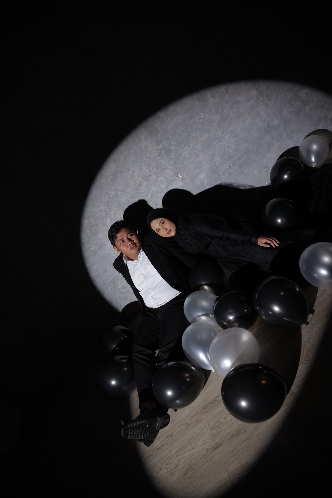 Qowi & Iva 12