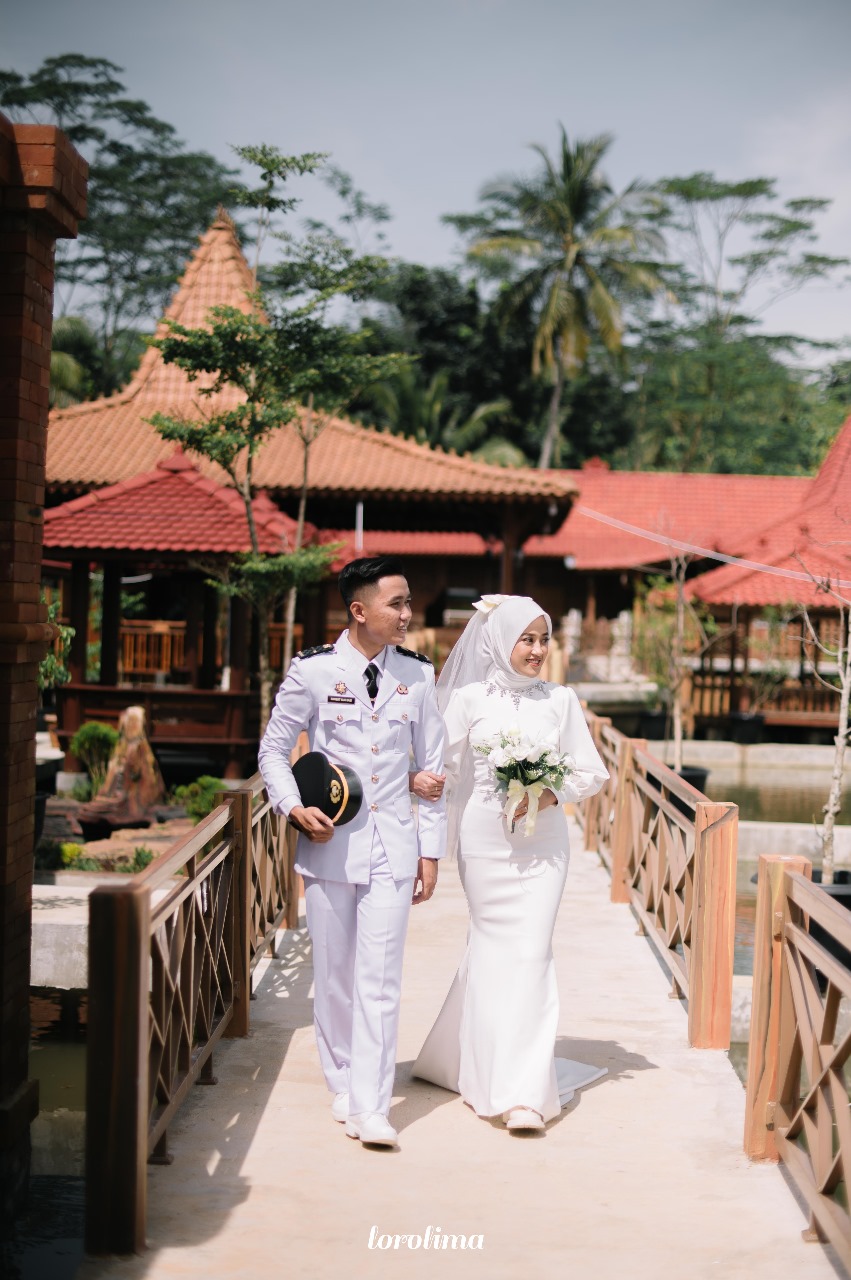 Aurellia & Rahmat 10