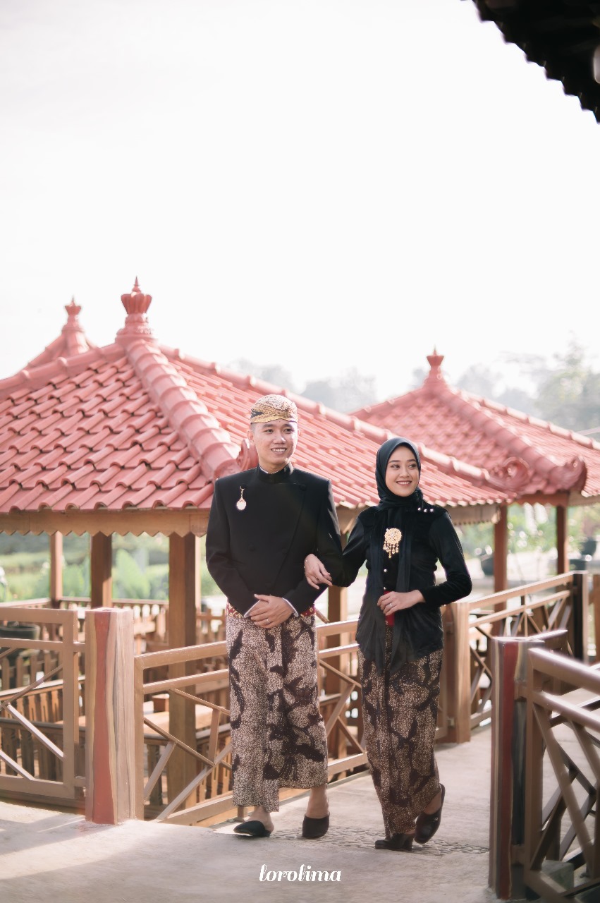 Aurellia & Rahmat 8