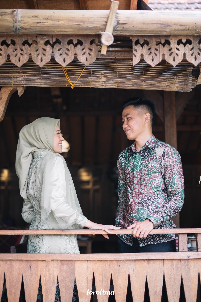 Aurellia & Rahmat 9