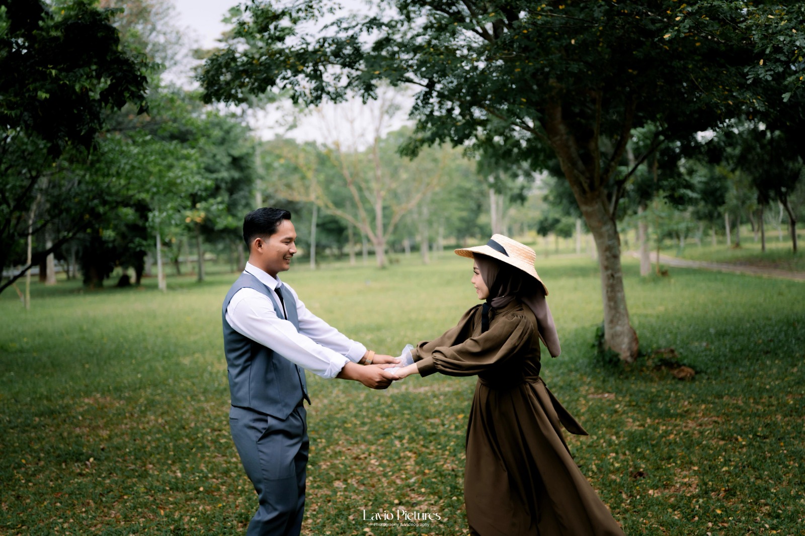 Somad & Indri 1