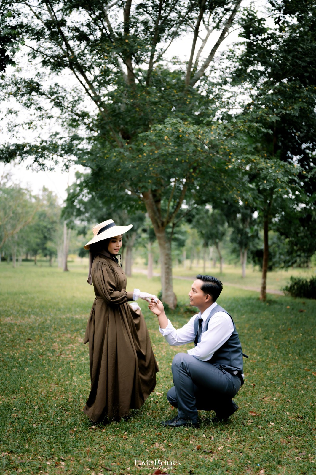 Somad & Indri 5