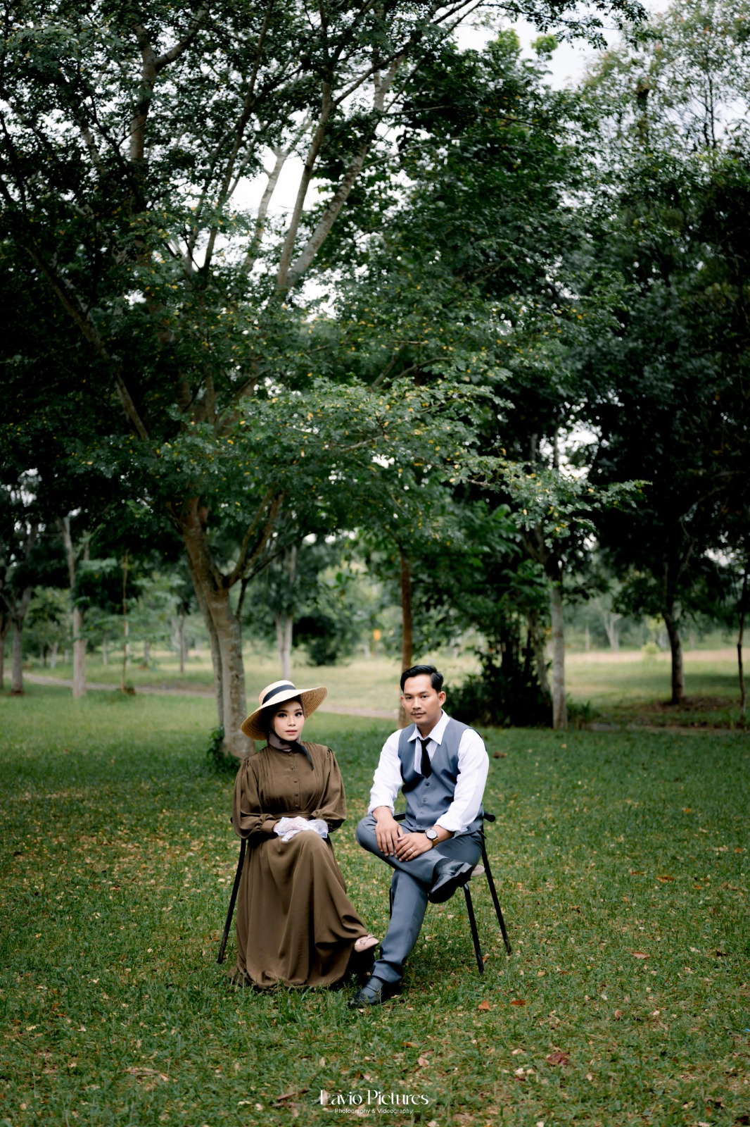 Somad & Indri 8