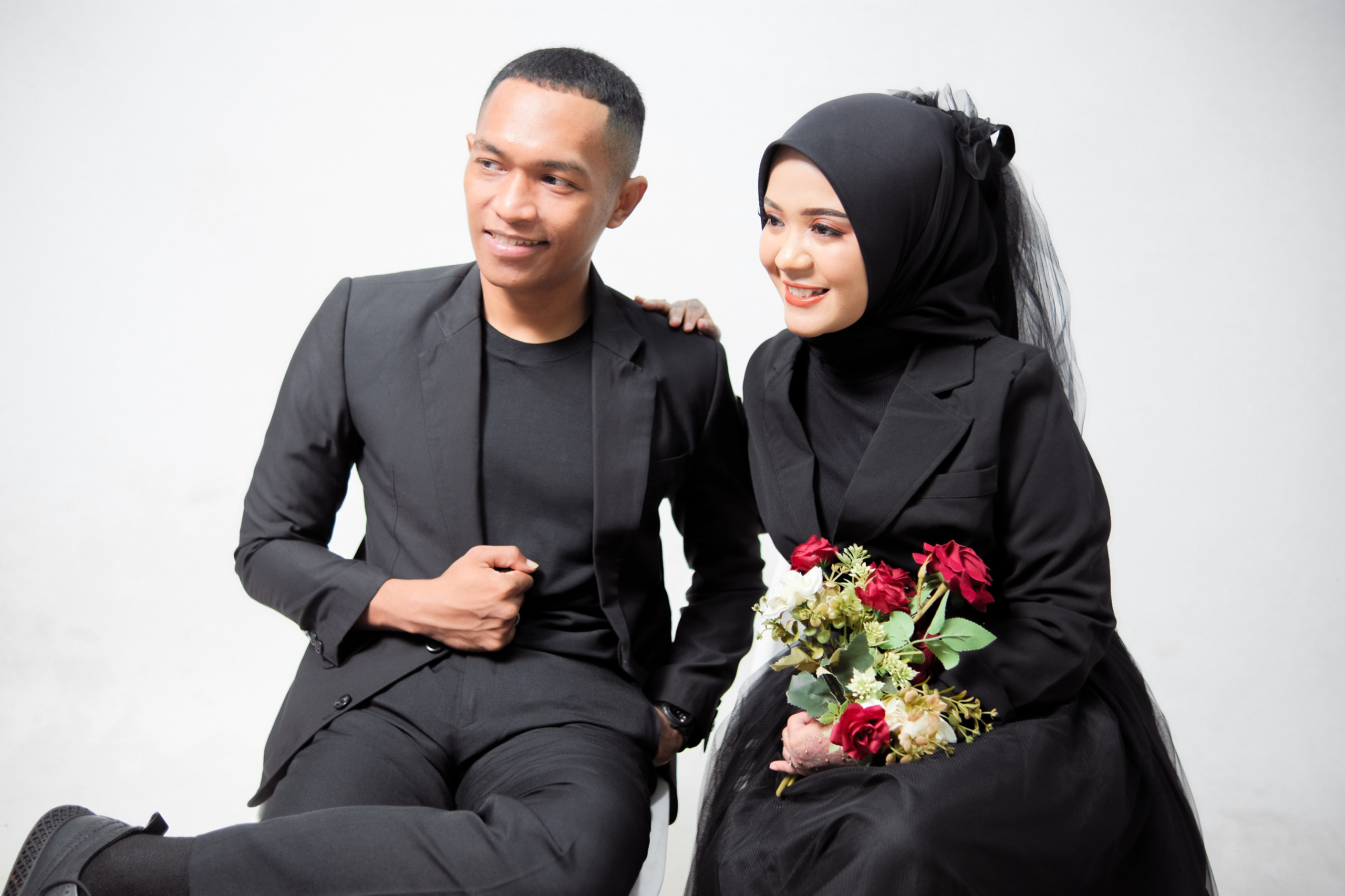 lmas & Singgih 13