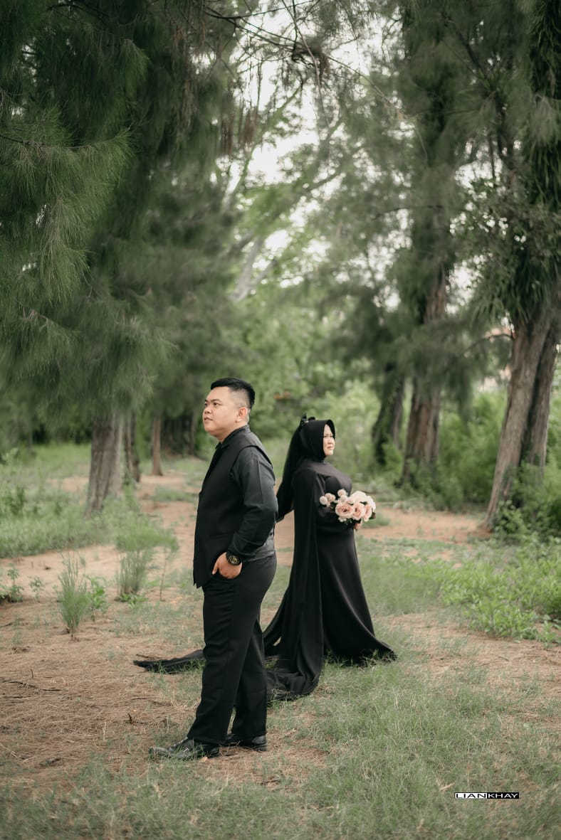 Monik & Singgih 18