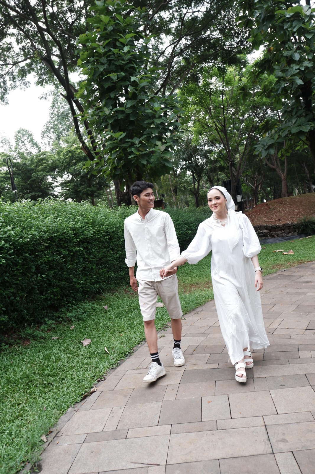Raissa & Nanda 14